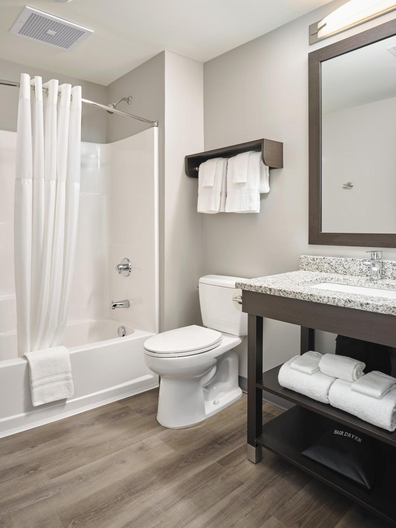 Stayapt Suites Charlotte North Huntersville Dış mekan fotoğraf