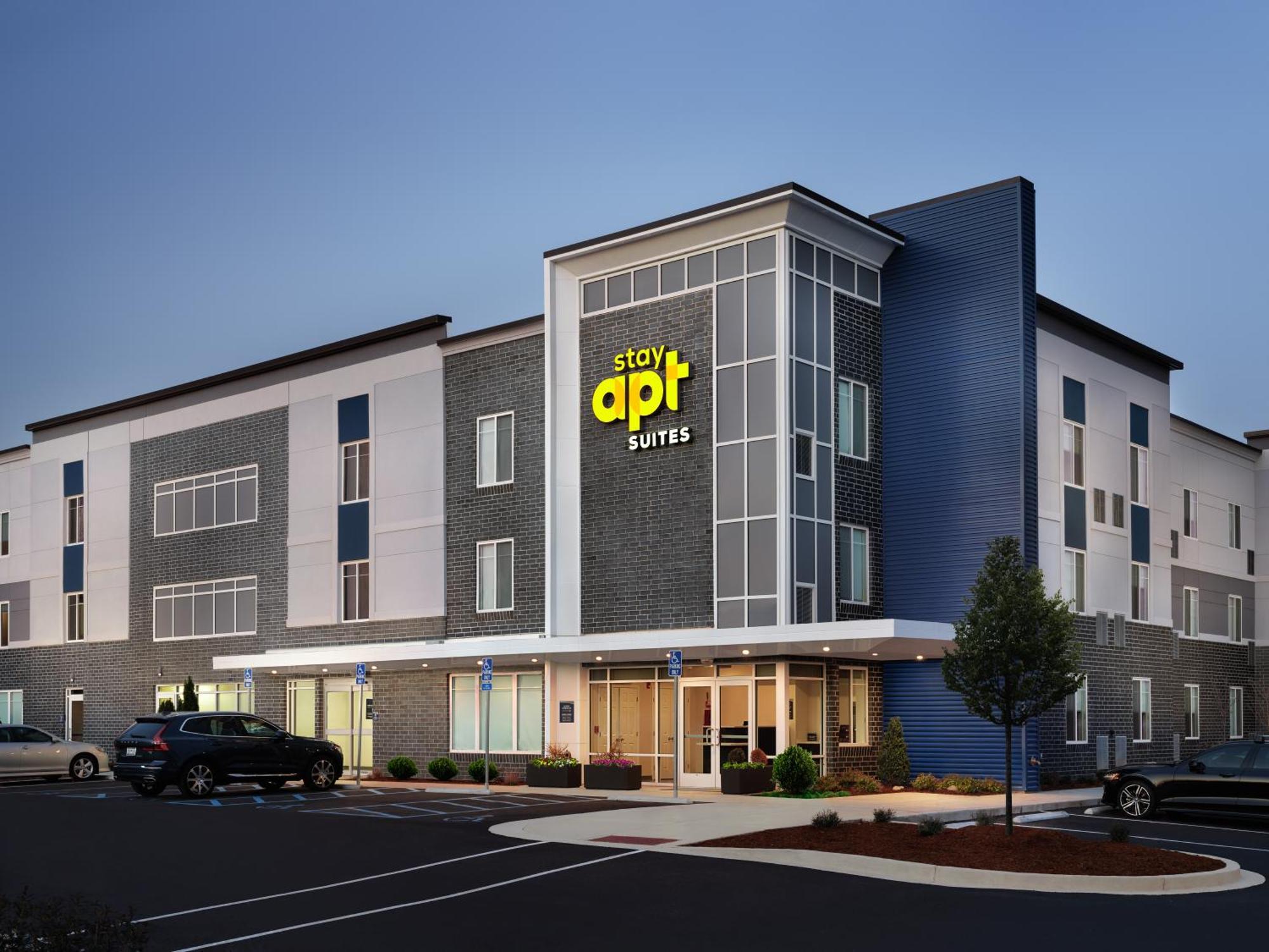 Stayapt Suites Charlotte North Huntersville Dış mekan fotoğraf